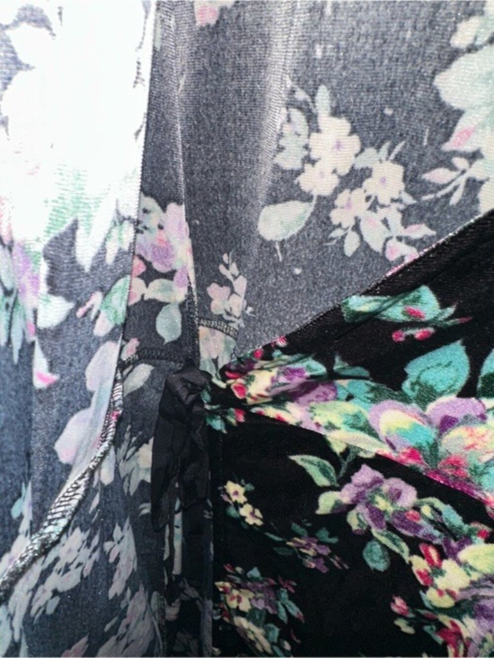 Zara Trafaluc Floral Velvet Wrap Dress Black Pink Long Sleeve Size L - Picture 7 of 10